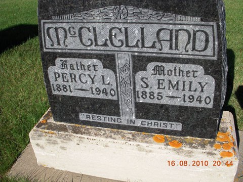 Headstone for Percy Lorn McClelland and wife Sarah Emily